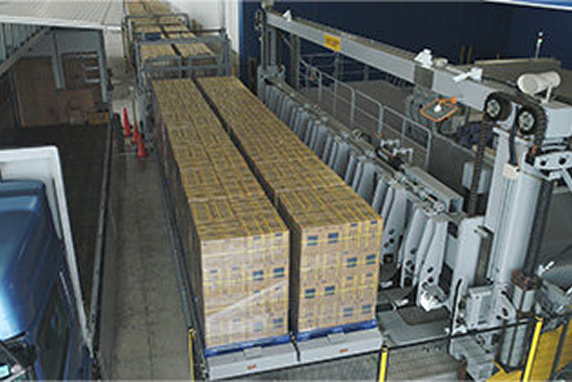 Loading 16 pallets onto a truck at once